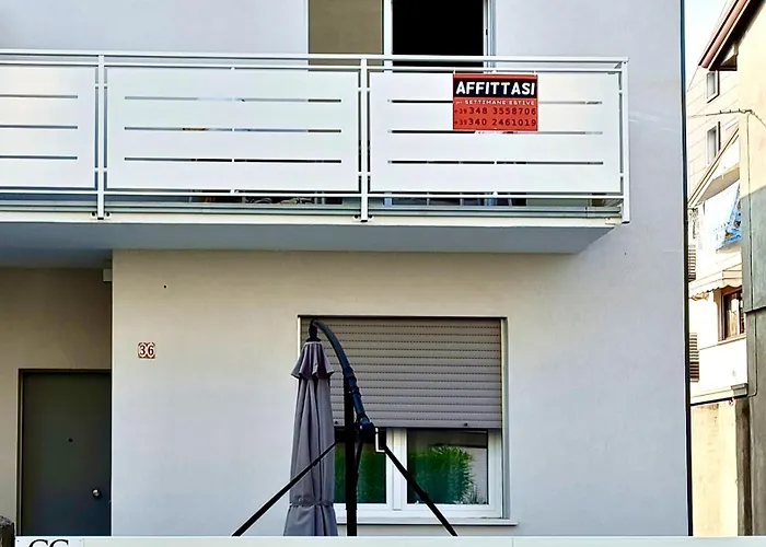 Gigi House - Piazza Mazzini - 200m Dal Mare Con Posto Appartement Jesolo