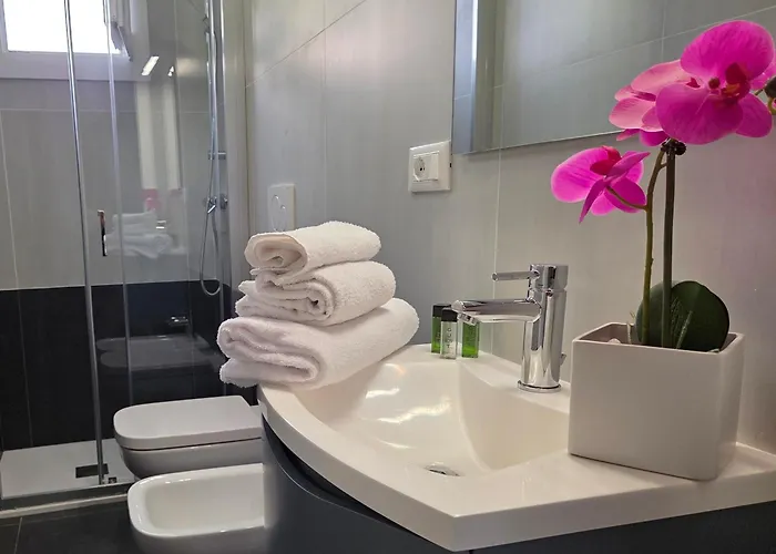 Gigi House - Piazza Mazzini - 200m Dal Mare Con Posto